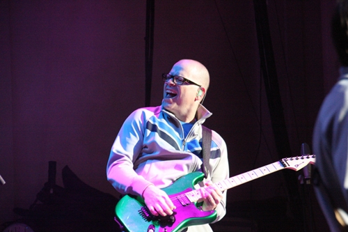 2009/08/26 Bleezer Tour: Holmdel, NJ - PNC Bank Arts Center