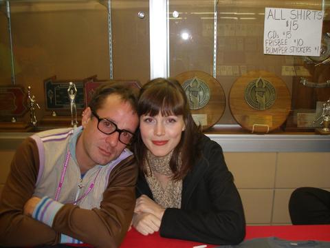 File:Rentals live October 23, 2006 17.jpg