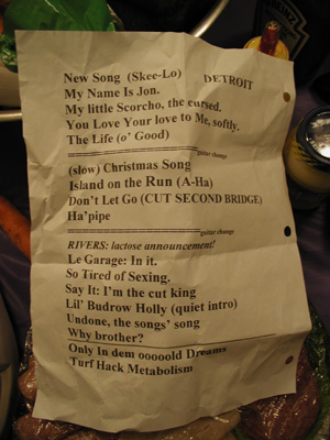 File:Outloud12DetroitSetlist.jpg