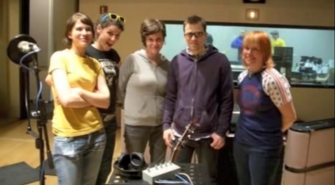 File:Rivers-Cuomo-with-the-Cathy-Santonies-672x372.jpg