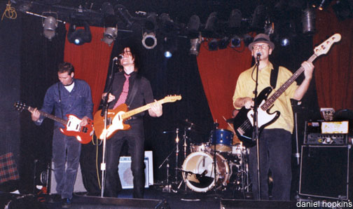 File:Spacetwins Liveband5.jpg