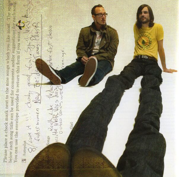 File:RedJPdeluxebooklet20.jpg