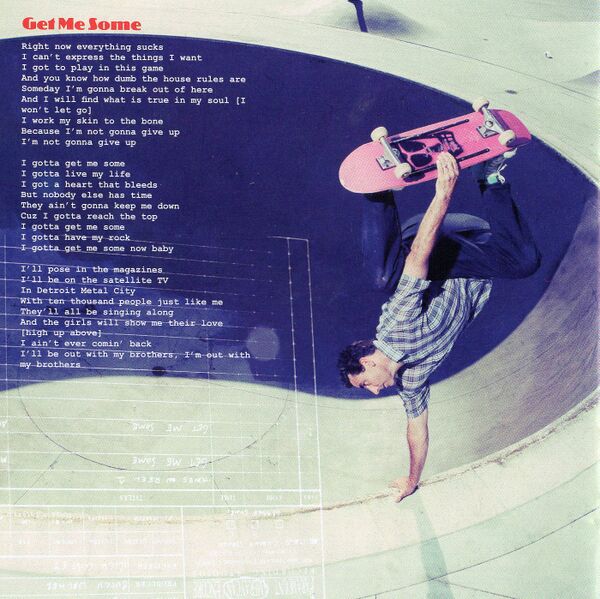 File:RaditudeUSdeluxebooklet11.jpg