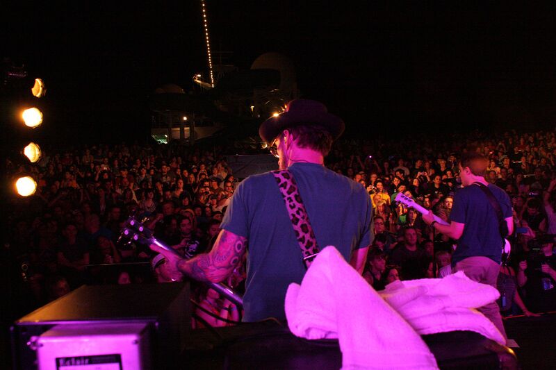 File:Lido deck IMG 5260 copy.jpg