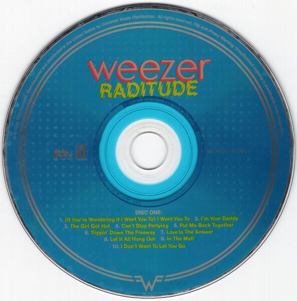 File:RaditudeUSdeluxedisc1.jpg