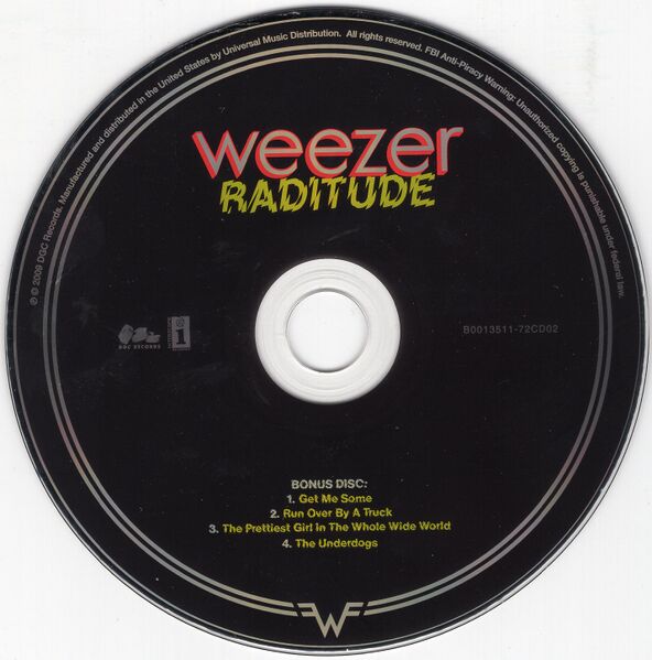 File:RaditudeUSdeluxedisc2.jpg