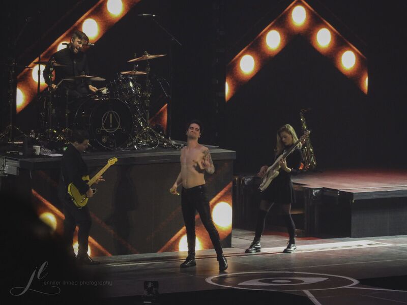 File:Panic! At the Disco.jpg